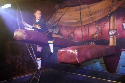 Maeva Coucke dans l'épreuve de la Planche de Pirates