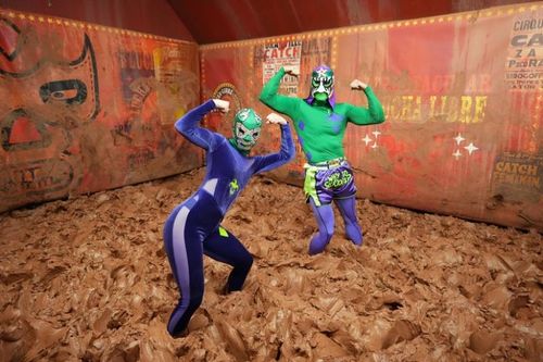 Les Jokers Mystères dans la Double Lutte