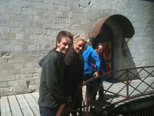 Équipe des animateurs avant salle du conseil #FortBoyard