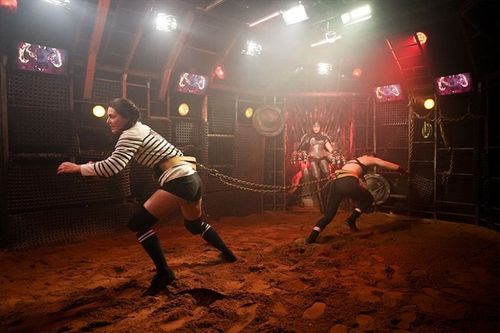 Manon Théodet dans le duel de la Cage du Dos à Dos face à Lady Boo