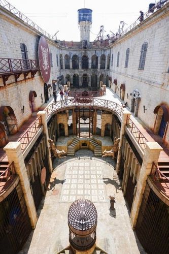 La cour intérieur