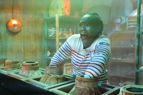 Clarisse Agbegnenou dans le Laboratoire