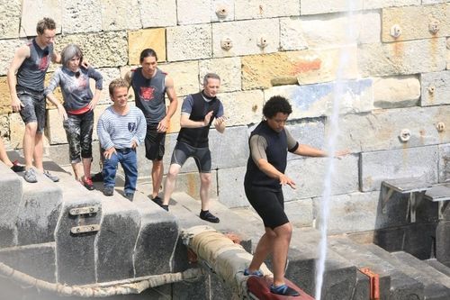 Équilibre de rigueur pour la Poutre jets d\'eau !