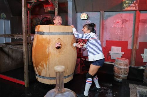 Stéphane Bern et Marie S Infiltre dans Château Boyard