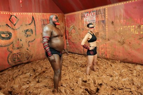 Lady Boo et Big Boo dans la Double Lutte