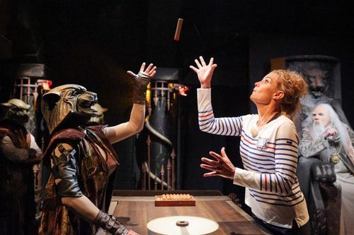Elodie Gossuin dans le duel de la Cartouche