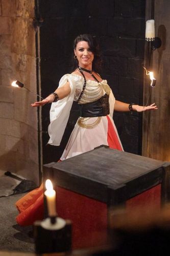La Bohémienne face au Cercle des Anciens