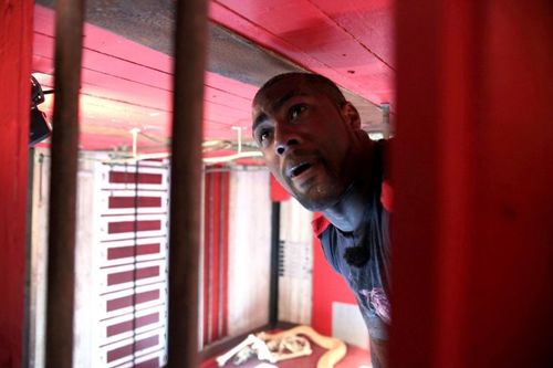 Teddy Riner dans la Cellule qui rétrécit