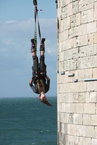 Caroline Costa dans l\'aventure du Saut de l\'ange