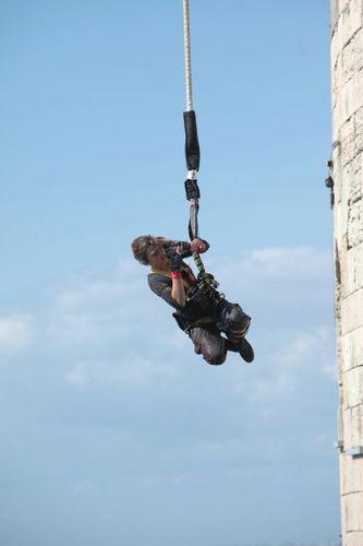 Caroline Costa dans l\'aventure du Saut de l\'ange
