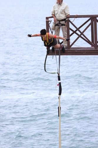 Sheryfa Luna dans l\'aventure du Saut de l\'ange