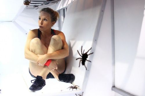 Aurélie Vaneck en charmante compagnie dans le Brancard