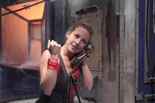Aurélie Vaneck dans la Cabine abandonnée