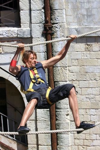 Camille Lacourt sur le Pont de singe