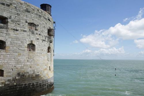 Vue extérieure du fort