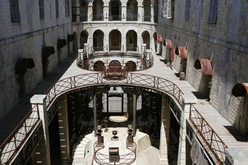 Vue intérieure du fort