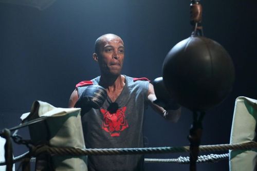 Stéphane Diagana dans l\'épreuve du Ring