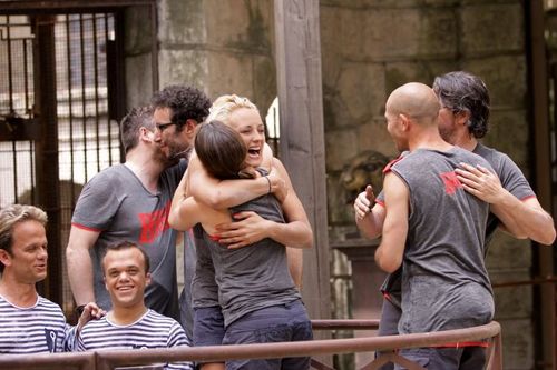 L\'équipe venant de découvrir le montant de sa récolte de boyards