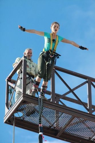 Emilie Dequenne dans l\'aventure du Saut de l\'ange