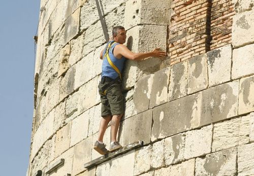 Richard Virenque dans l\'épreuve du Précipice extérieur