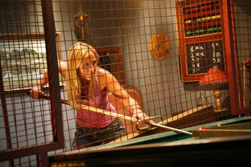 Julie Taton dans l\'épreuve du Billard