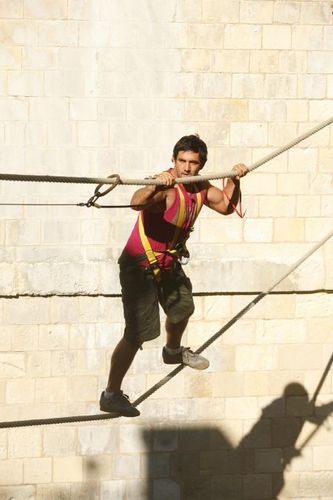 Grégory Mahé dans l\'aventure du Pont de singe