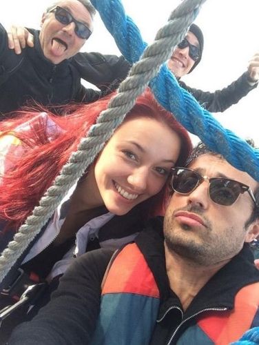 Delphine Wespiser et Willy Rovelli arrivent sur le Fort pour la 4ème journée de tournage