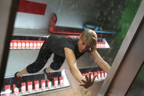 Nathalie Simon dans l\'épreuve de la Ketchuperie
