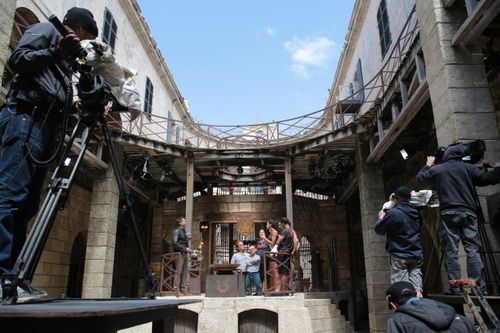 Coulisses : l'équipe sur le proscenium