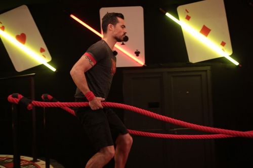 Damien Sargue tente sa chance dans le Casino