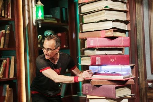 Laurent Petitguillaume dans la Bibliothèque