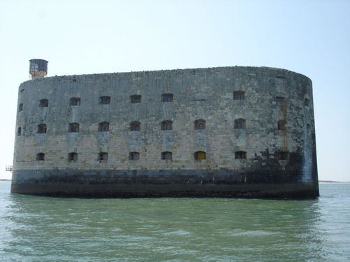 Une photo du vaisseau de pierre