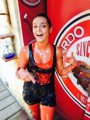 @PriscillaBetti s\'est pris un de ces coups de soleil... #FortBoyard