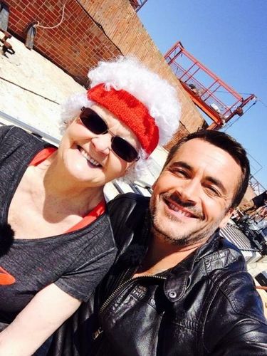 Un petit coucou de Lucienne de #FortBoyard lulu, le look qui tue. Entre vero et Davina et Daniel Herrero!