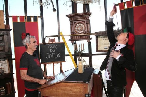 Raymond Domenech, élève du jour de Vincent C à la Magic Academy