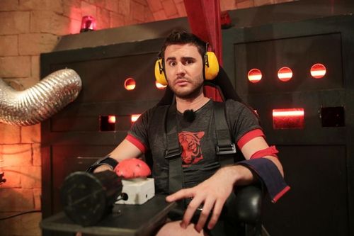 Cyprien dans la salle Gagarine