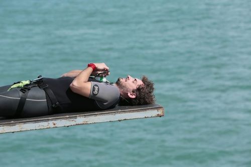 Maxime Musqua dans l\'aventure de la Tyrolienne inversée