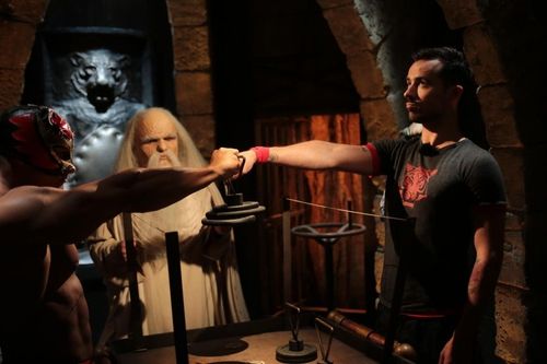 Damien Sargue défie Mister Boo dans le duel des Poids