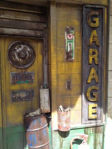 Un aperçu de la porte de la cellule qui accueille une nouvelle épreuve du cru 2015 : le Garage