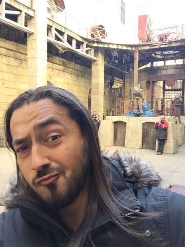 Moundir prend ses marques à Fort Boyard