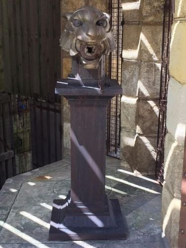 Une tête de tigre pour les sacrifices