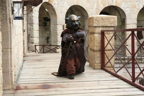 Passe-Muraille en tenue de Maître
