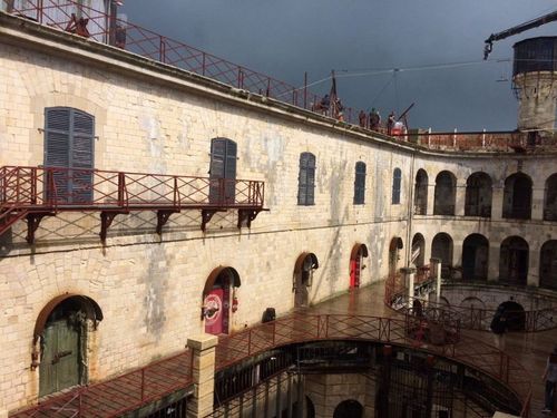 Le Fort Boyard...Le ciel s'est déchainé pour ce dernier jour de tournage ! Tous avec #Le refuge