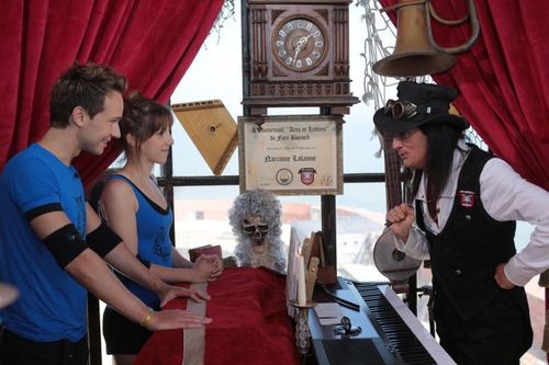 Cyril Feraud et Léa Francois chez Narcisse Lalanne dans la Boyard Academy