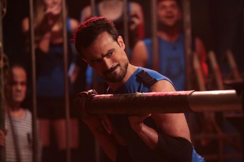 Damien Sargue dans la Cage