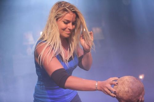 Sophie Tapie dans le Manoir