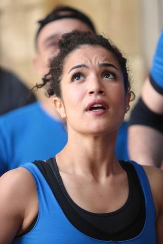 Sabrina Ouazani semble inquiète pour ses coéquipiers