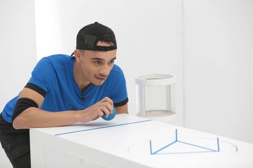 Mister V en Salle du Jugement pour l'épreuve du chemin