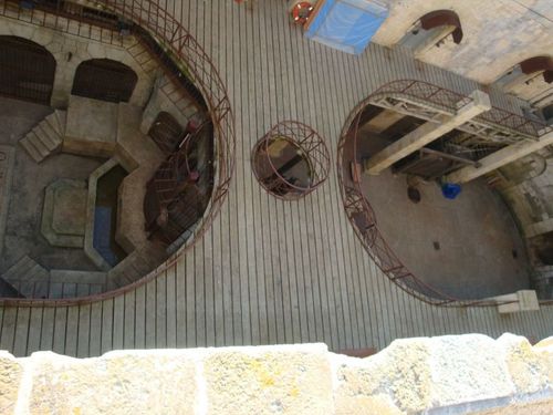 La passerelle vue de la terrasse