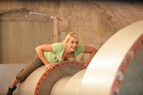 Elodie Gossuin dans l'épreuve des Cylindres